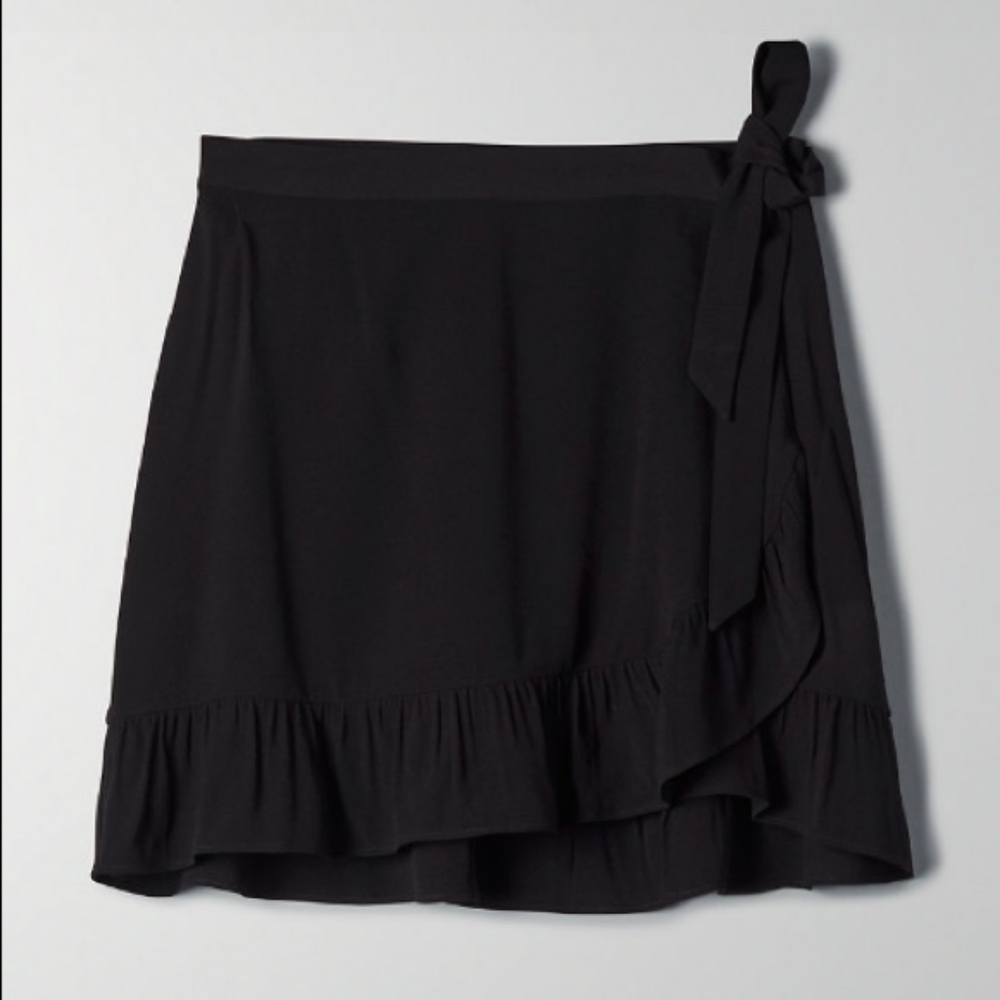 Aritzia Sunday Best Ruffle Skirt - XS Black